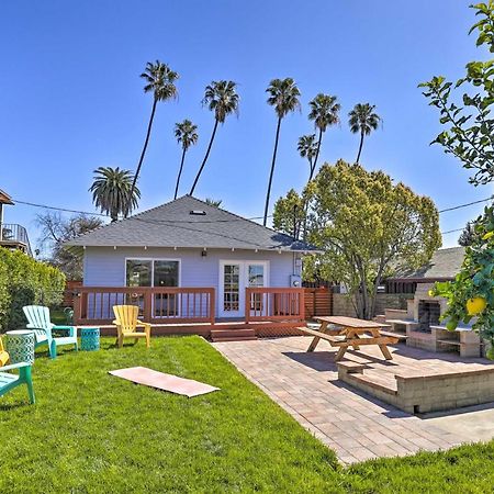 Hip And Prismatic La Gem With Curated Art Gallery Los Angeles Exterior photo